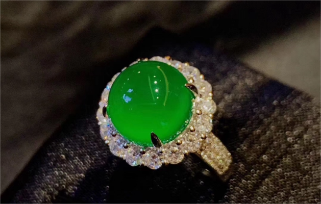 翡翠戒指 翡翠戒指